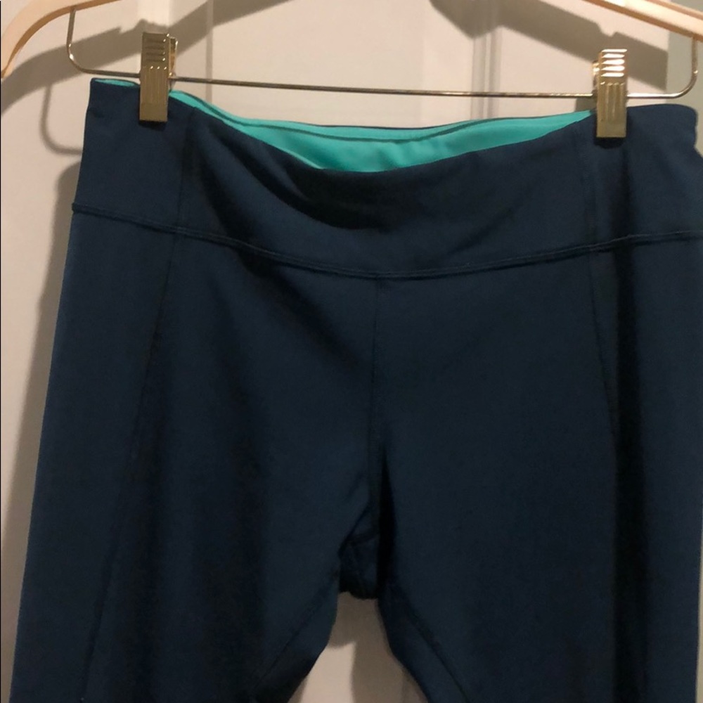 Lulu lemon turquoise naked legging